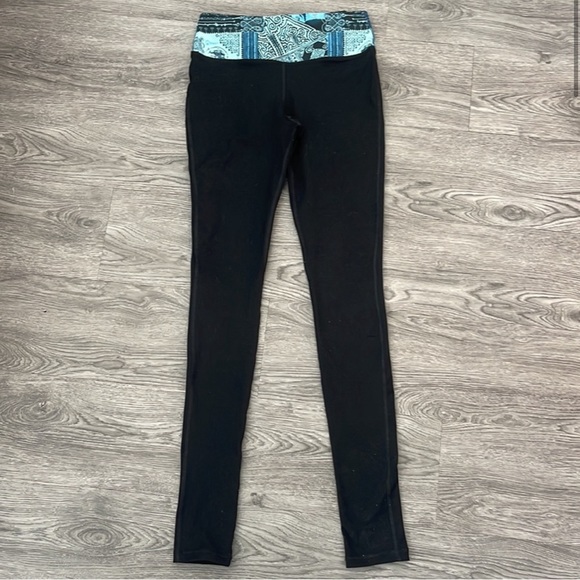 Joriki Yoga Cotton Legging with UV Protection - Picture 2 of 5